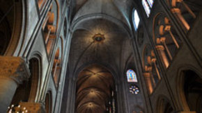 notre-dame-paris-interieur.jpg