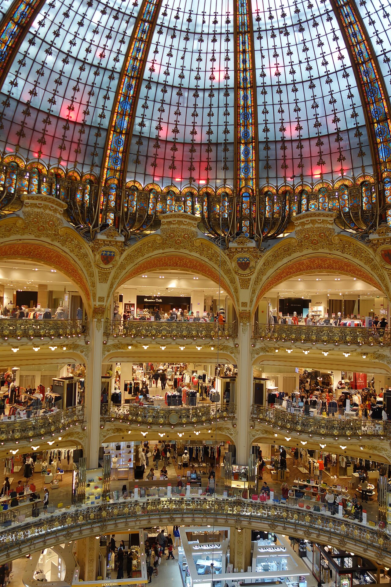 La cúpula Art Nouveau de las Galeries Lafayette