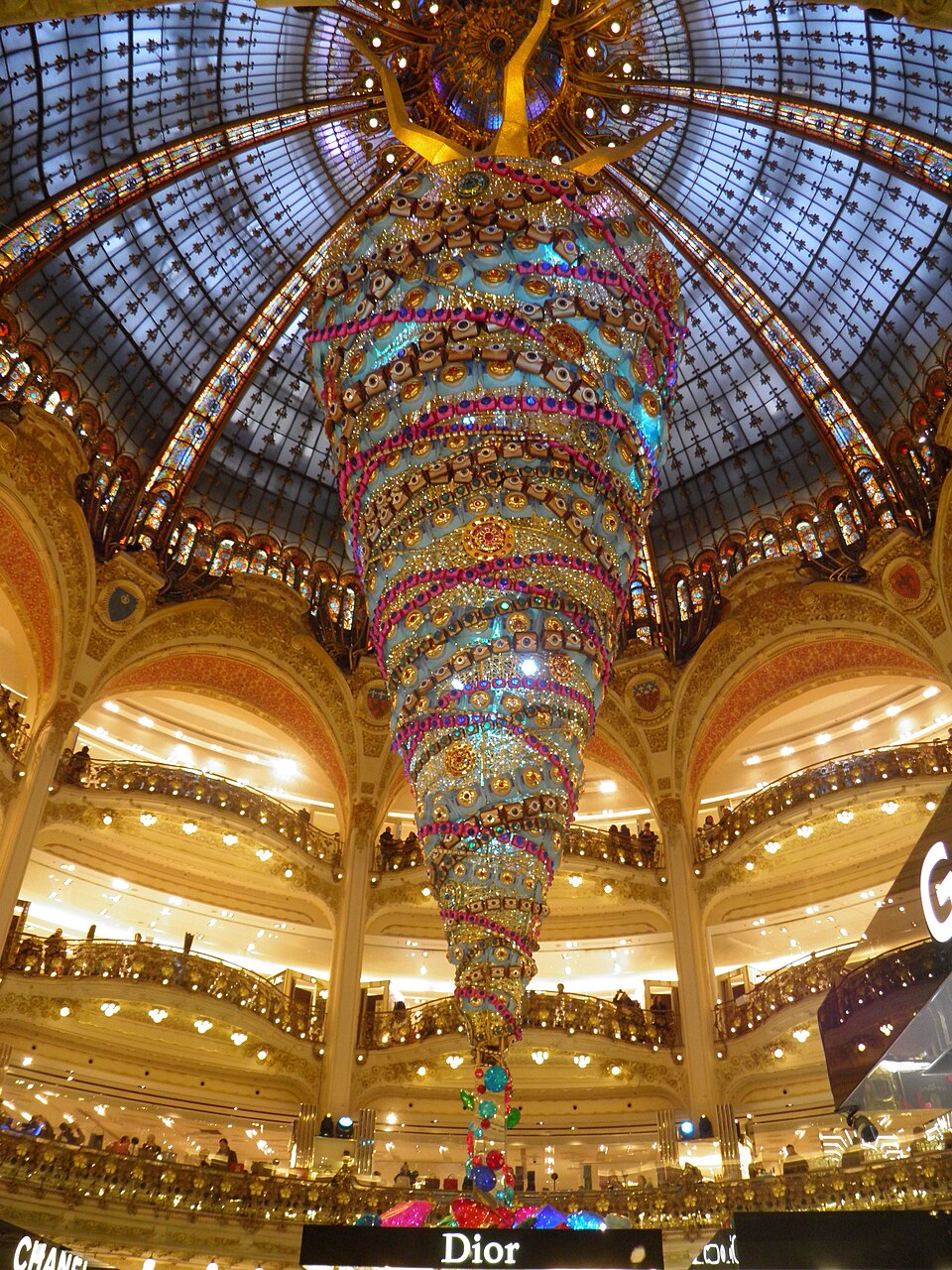 El árbol de Navidad de las Galeries Lafayette